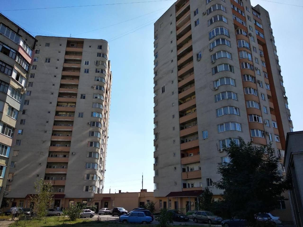 Family Apartment Poltava Exterior photo